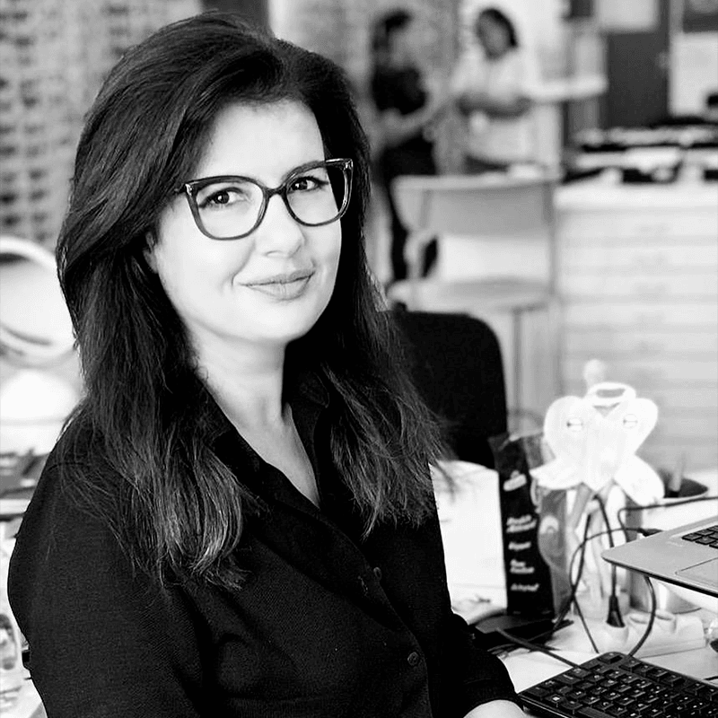 Carol Waltrick, diretora de Design de Produto da EssilorLuxottica na América Latina